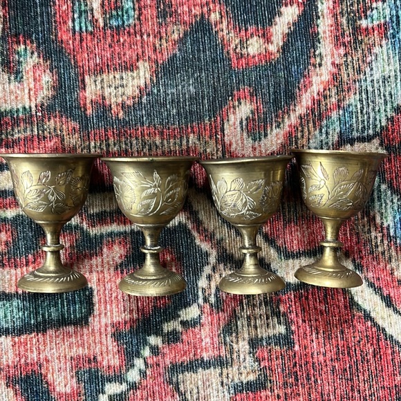 Set of 4 Brass Goblets Vintage - Picture 6 of 6
